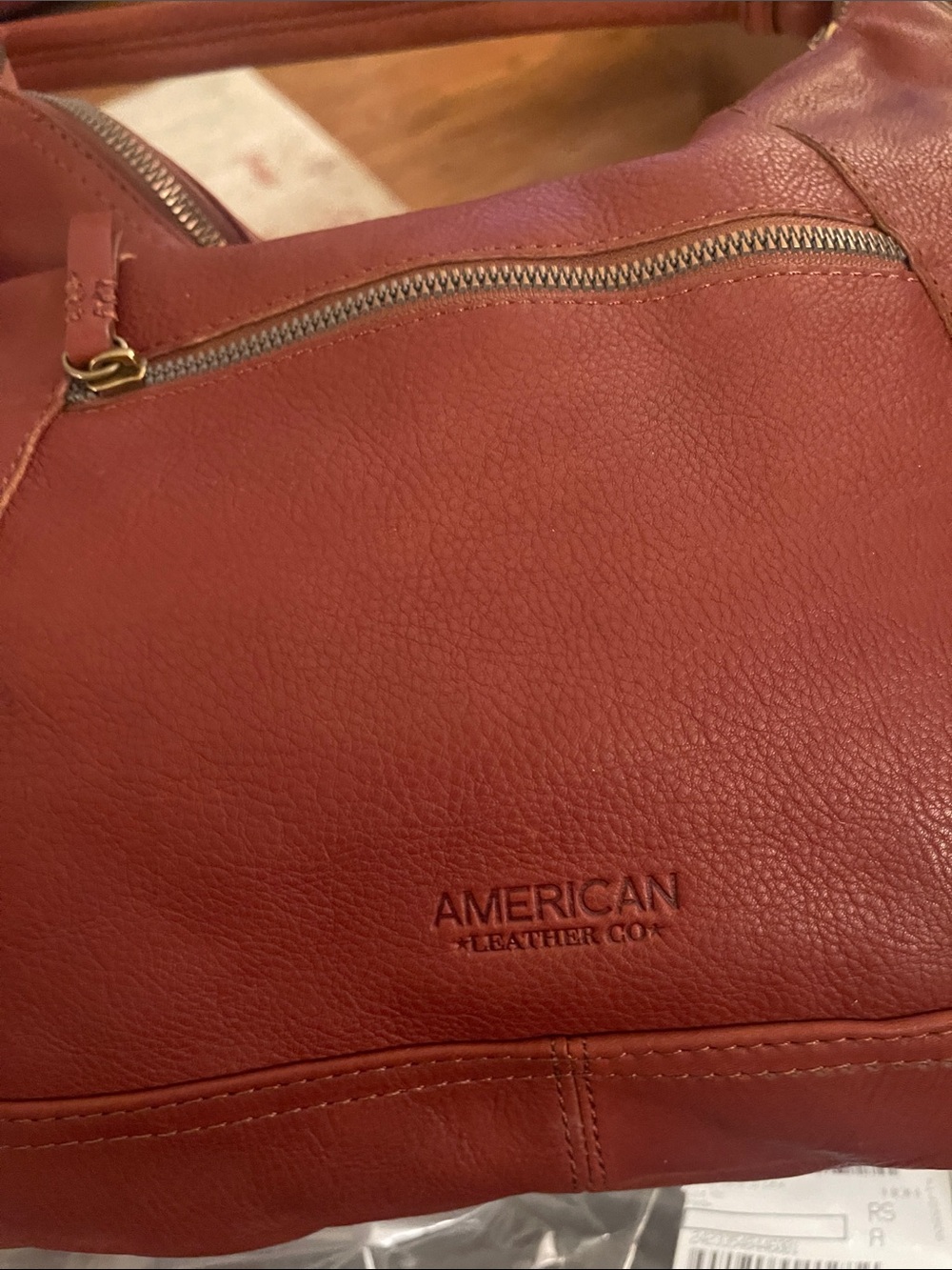 American Eagle Leather Shoulder Bag in Brandy Brown NWT - Picture 7 of 8